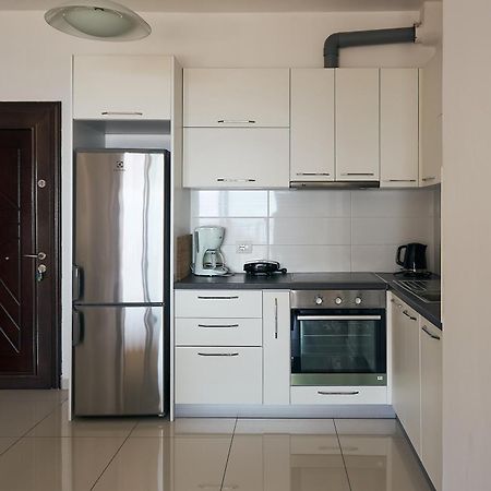 Morina Sea View Apartment Sarande Exterior photo
